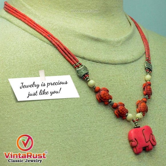 Beaded Multilayer Necklace With Dangling Elephant Shape Pendant - Picture 3 of 6
